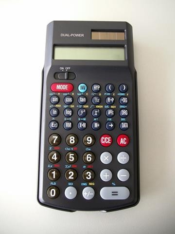 Wissenschaftlicher Taschenrechner mit Dual-Power-Betrieb